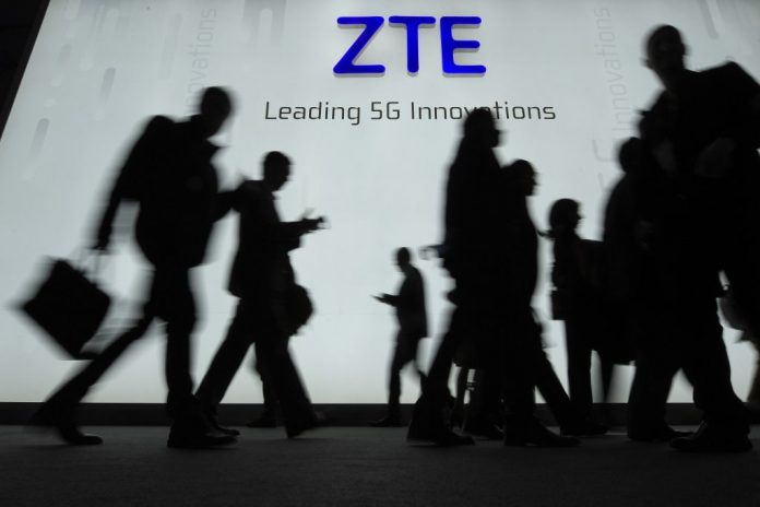 Reuters: ZTE ще трябва да плати $1,7 милиарда глоба за да се върне в бизнеса