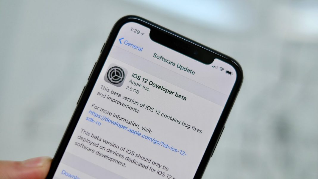 anons Apple анонсира iOS 12 с ARKit 2.0 и повече възможности за Siri
