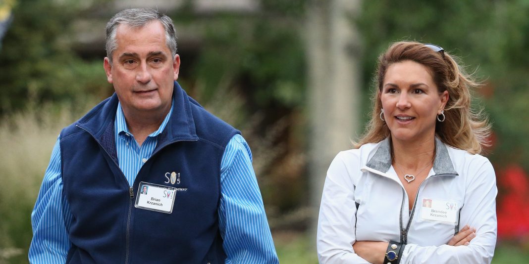 brian krzanich brandee krzanich Изпълнителният директор на Intel напуснал заради любовна афера