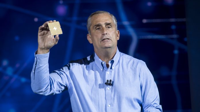 krzanich_still Intel: „Данните са нефтът на 21 век“