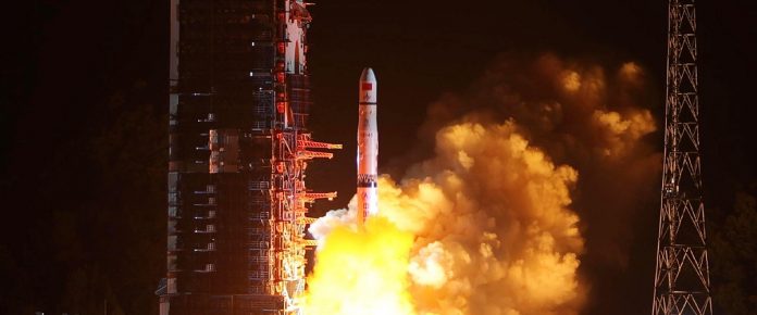 Ch1 Китайската ракета Великият поход-9 ще бъде два пъти по-мощна от Falcon Heavy