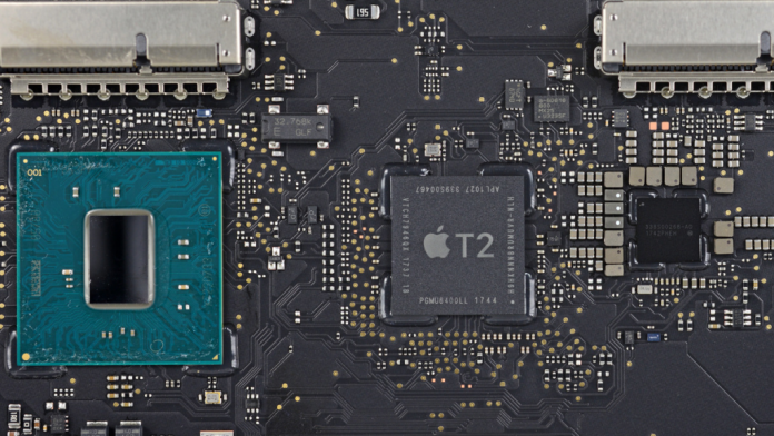 Pro Новите лаптопи MacBook Pro неочаквано се рестартират