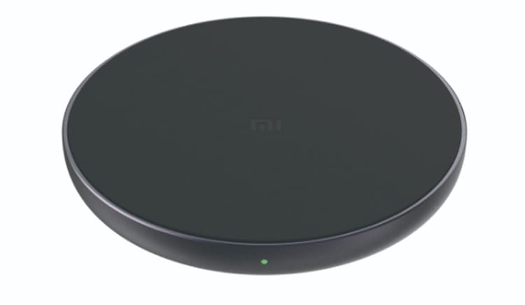 Xiaomi представи ново безжично зарядно за смартфони