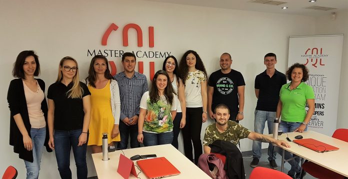 Банка ДСК стана партьор на SQL Master Academy по инициативата „Лятна DBA Академия 2018“