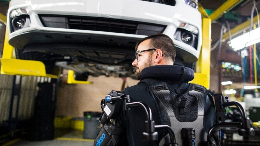 Ford ще помага в работата на служителите си с екзоскелети