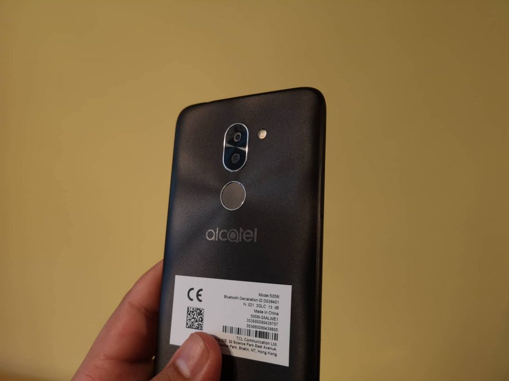 Alcatel 3X – елегантен и пъргав бюджетен телефон