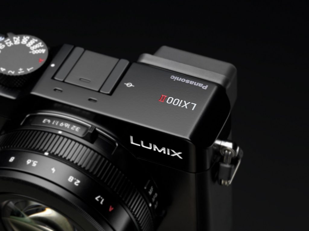 Panasonic представи Lumix LX100 II