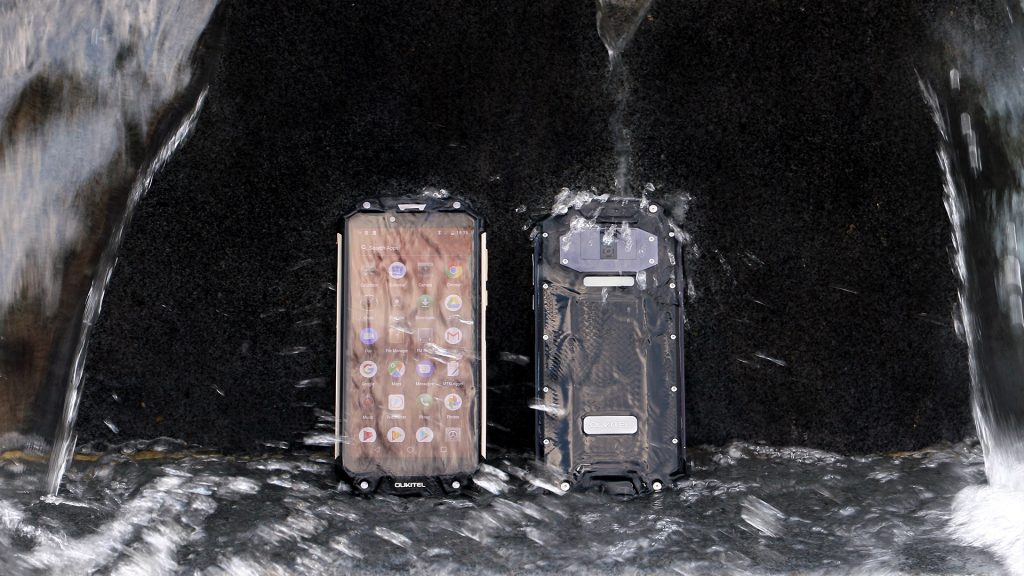Вижте на какви мъчения подлага OUKITEL най-новия си здрав флагман WP2