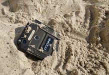 Poptel P9000 Max: смартфонът с който може да се изкъпеш в морето и да се разплащаш