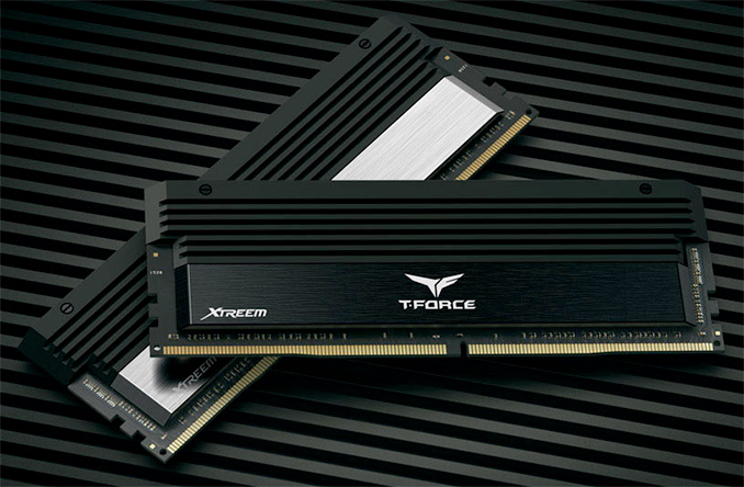 Team Group пусна комплектът памети T-Force Xtreem DDR4-4300 и DDR4-4500