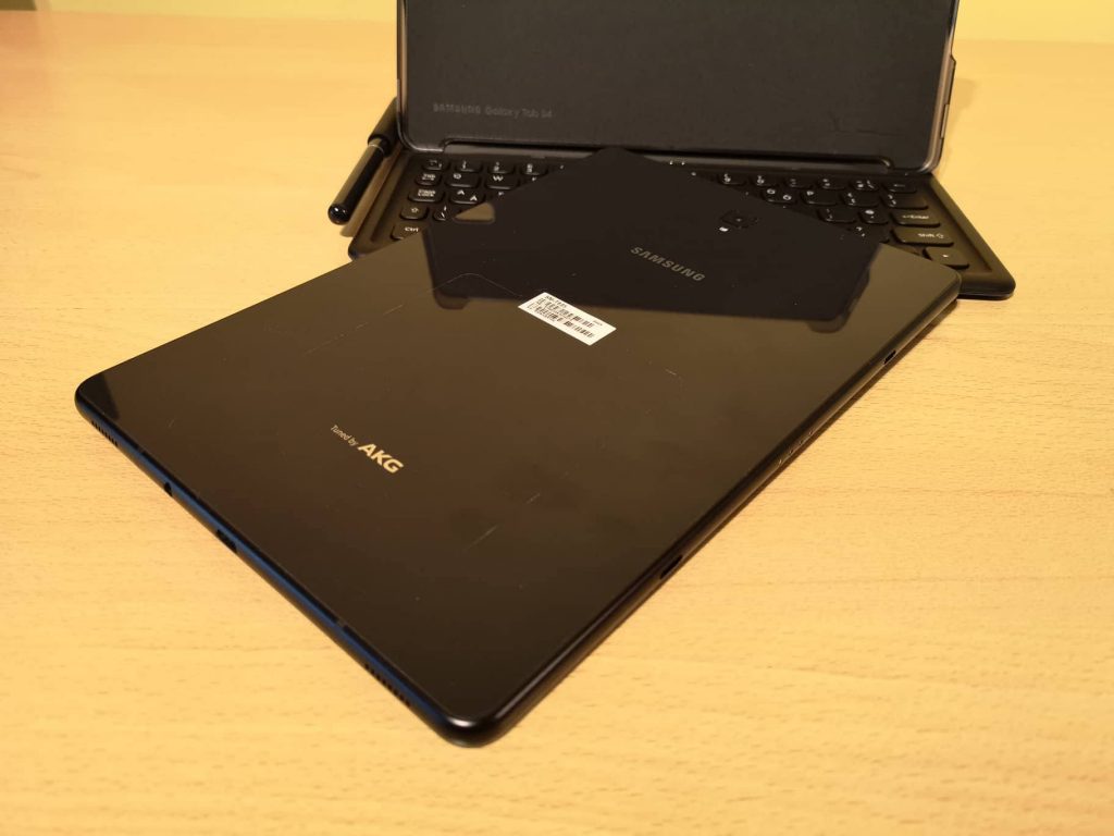 Таблет? Ултрабук? Наистина ли Samsung Galaxy Tab S4 е хибридът, който чакахме?