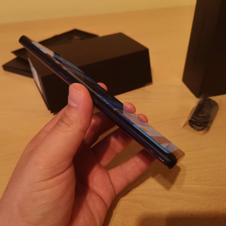 Ревю на Samsung Galaxy Note 9: смартфонът на твоите мечти