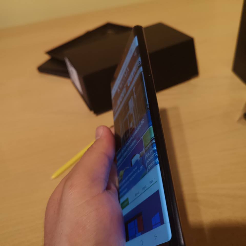 Ревю на Samsung Galaxy Note 9: смартфонът на твоите мечти
