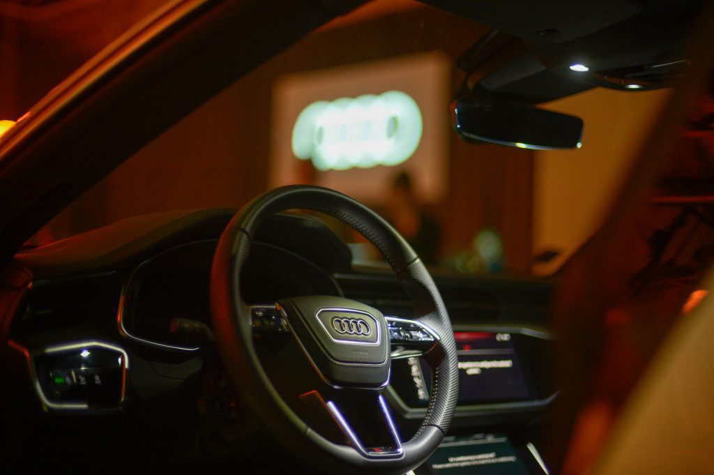 Премиера за България на изцяло новия Audi Q8