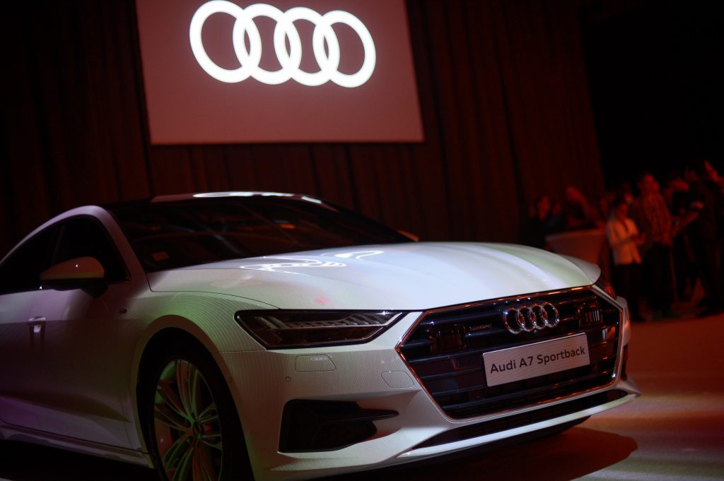 Премиера за България на изцяло новия Audi Q8