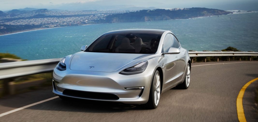 anons Разбиха защитата на ключа на Tesla Model 3