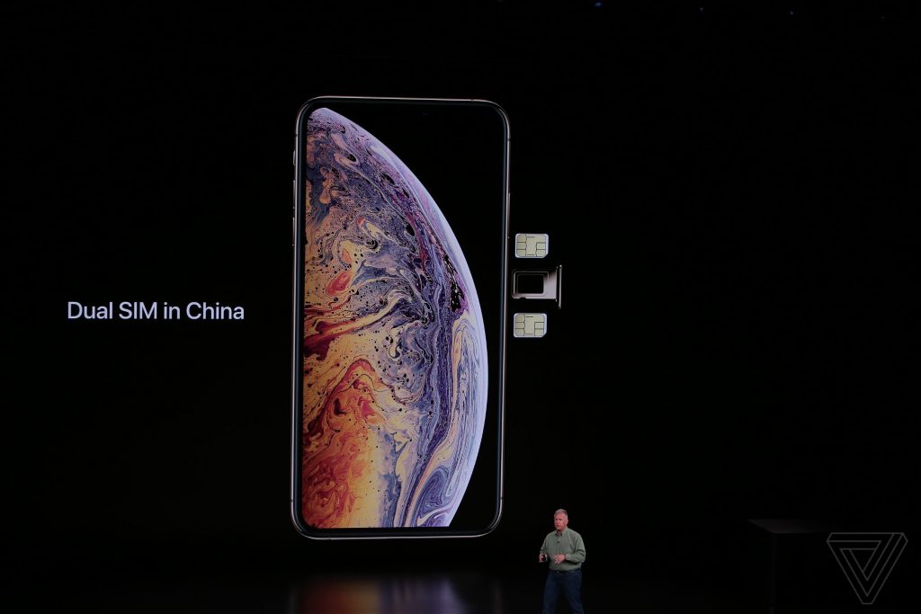 Apple показа новия iPhone и Apple Watch (видео на живо)