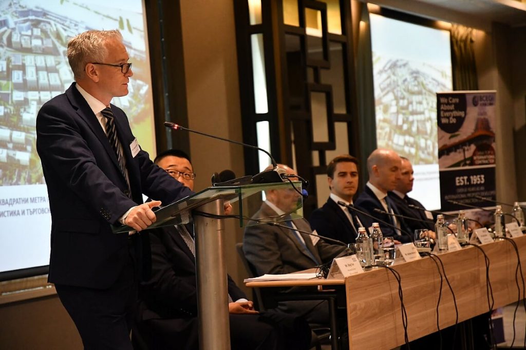 Най-големият британски летищен оператор Manchester Airport Group потвърди участието си в процедурата за концесията на Летище София