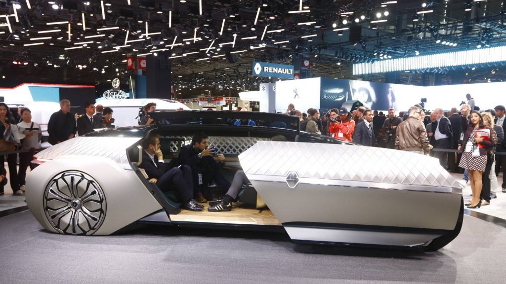 Renault EZ-ULTIMO: автономен автомобил за първокласно изживяване на мобилността
