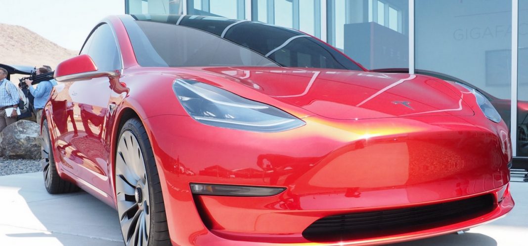 anons Невада съди Tesla за неплатени данъци