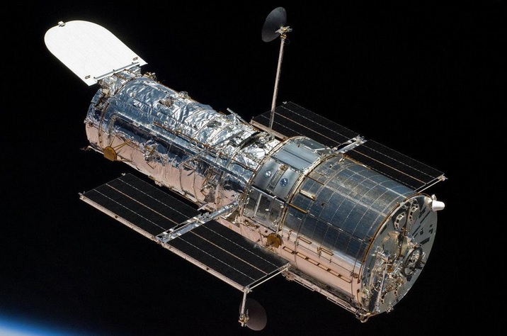 anons NASA оправи телескопа „Хъбъл“ както вие оправяте рутера си