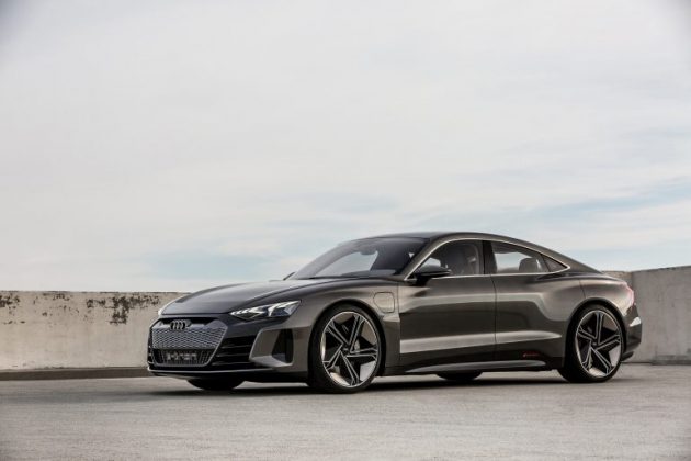 Официален анонс на електромобила Audi e-tron GT с пробег 400 километра