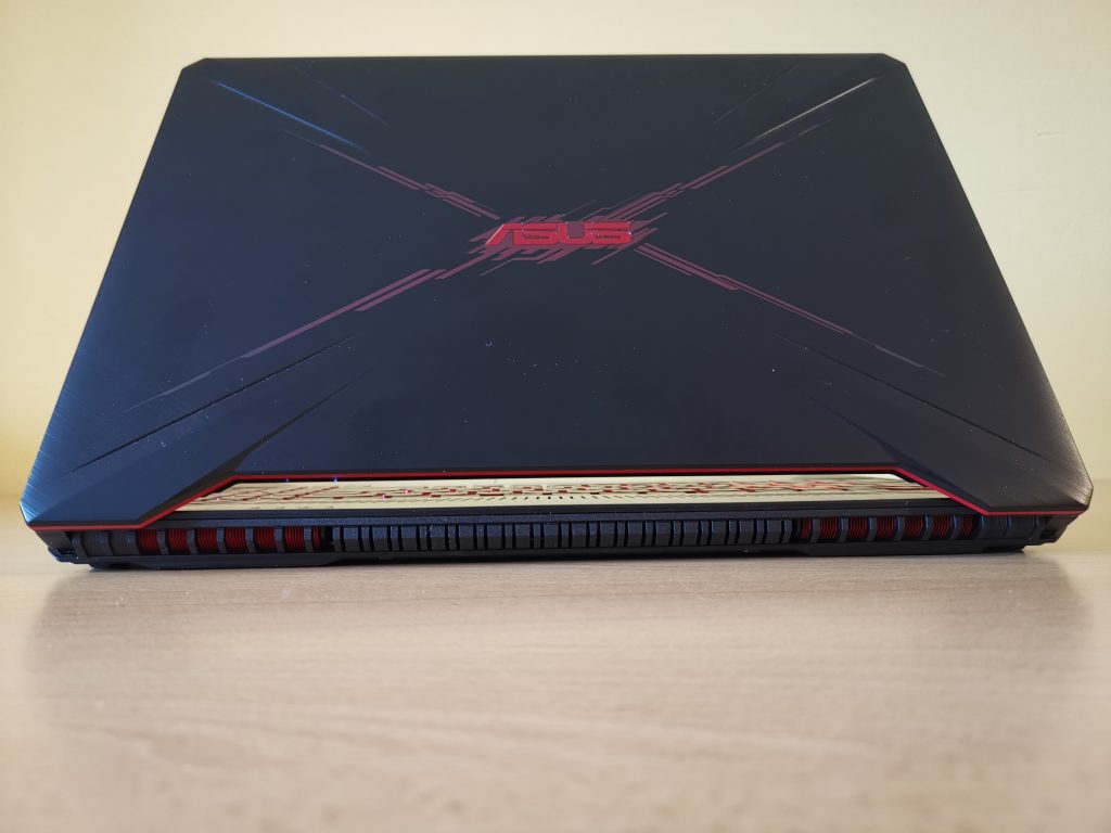 Ревю на евтиния геймърски ноутбук Asus TUF Gaming FX505G