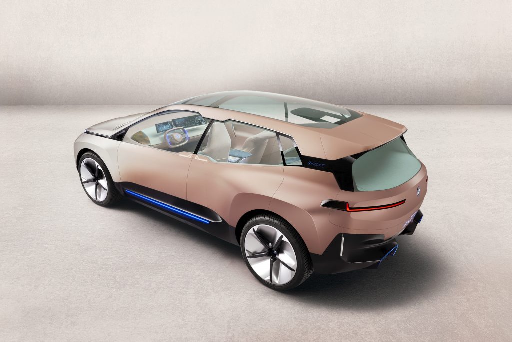 BMW показа своя поглед към колата на бъдещето с Vision iNEXT