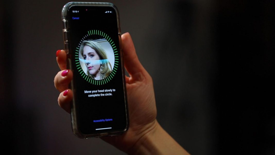 anons Прогноза: 3D сканиращи камери в iPad и iPhone до 2020 г.