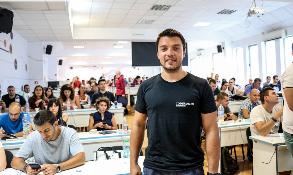 Българската Coursedot става първият партньор на „еднорога” Pluralsight в региона