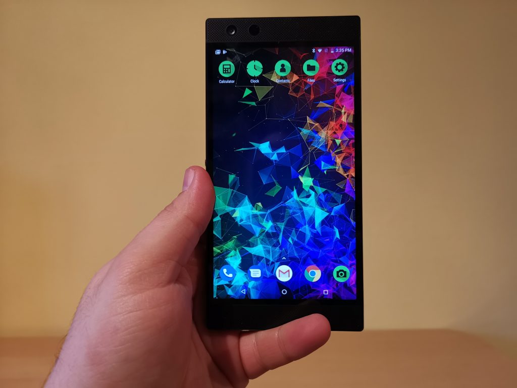 Ревю на геймърския телефон Razer Phone 2