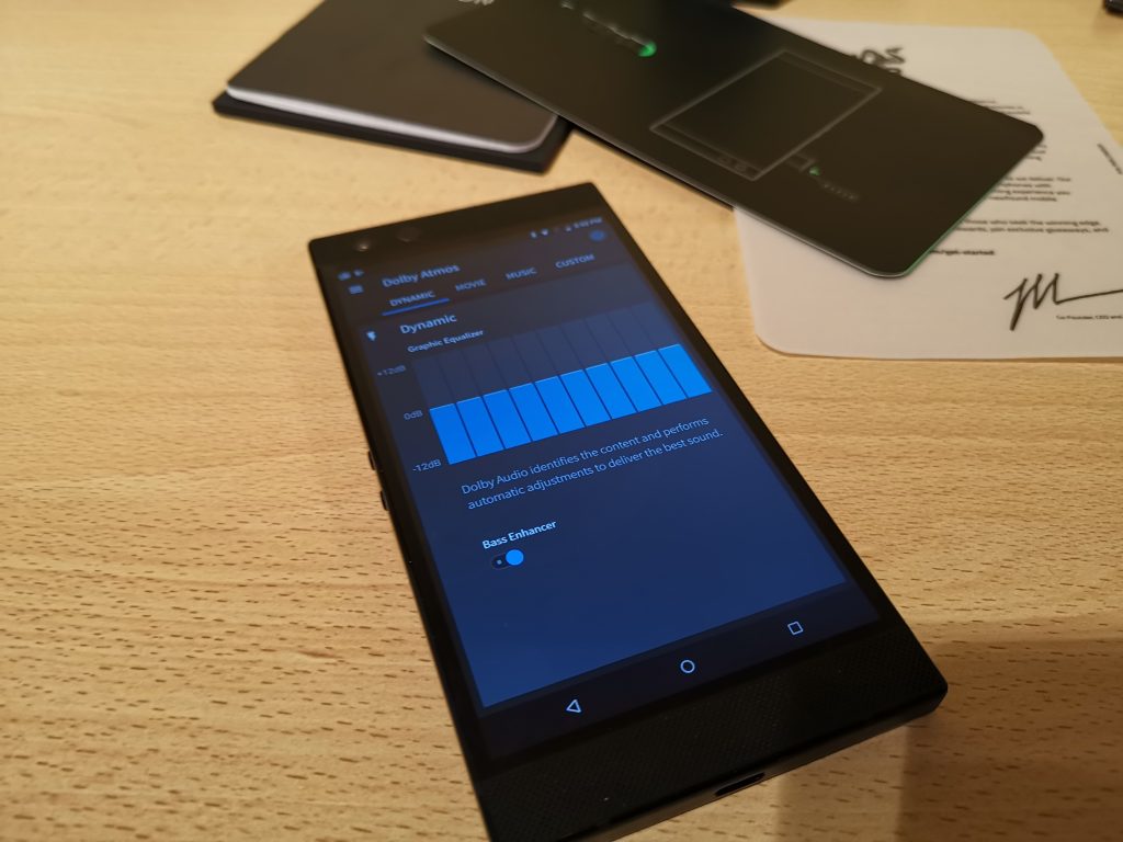 Ревю на геймърския телефон Razer Phone 2