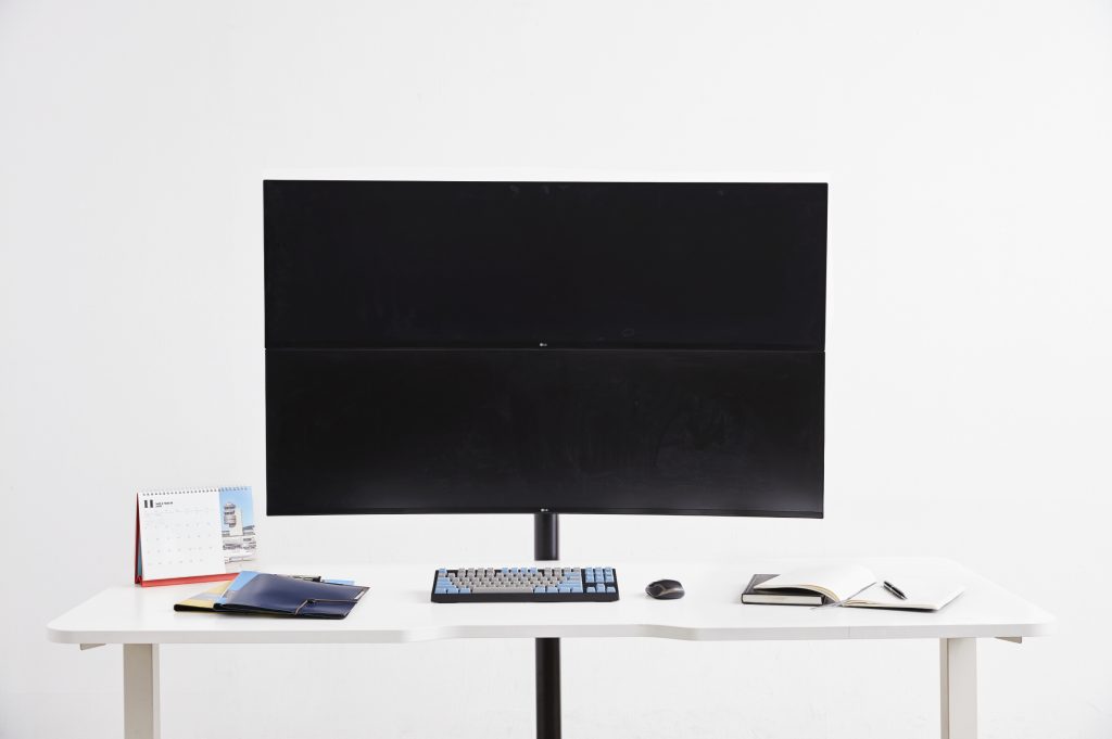 LG ще представи най-новите Ultra монитори на CES