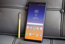 Samsung рекламира дисплея на Galaxy Note 9 в Twitter с… iPhone