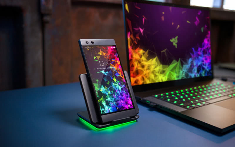 razer-phone-2 Ревю на геймърския телефон Razer Phone 2