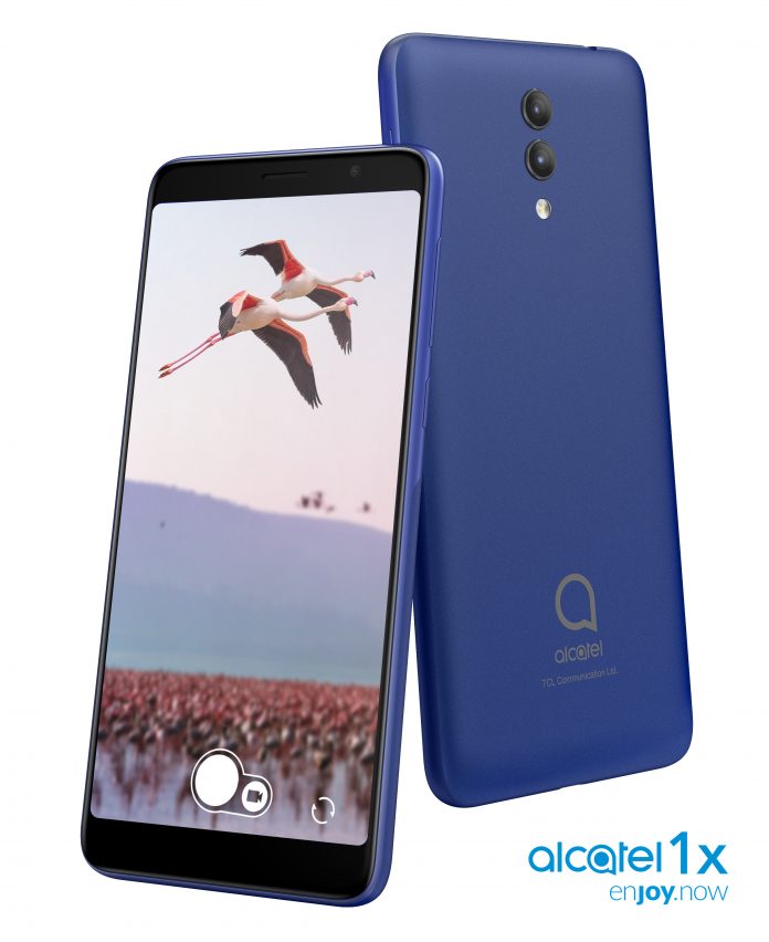 181217_Alcatel_1X_press2_wofp TCL официално представя най-новата си серия Alcatel 1