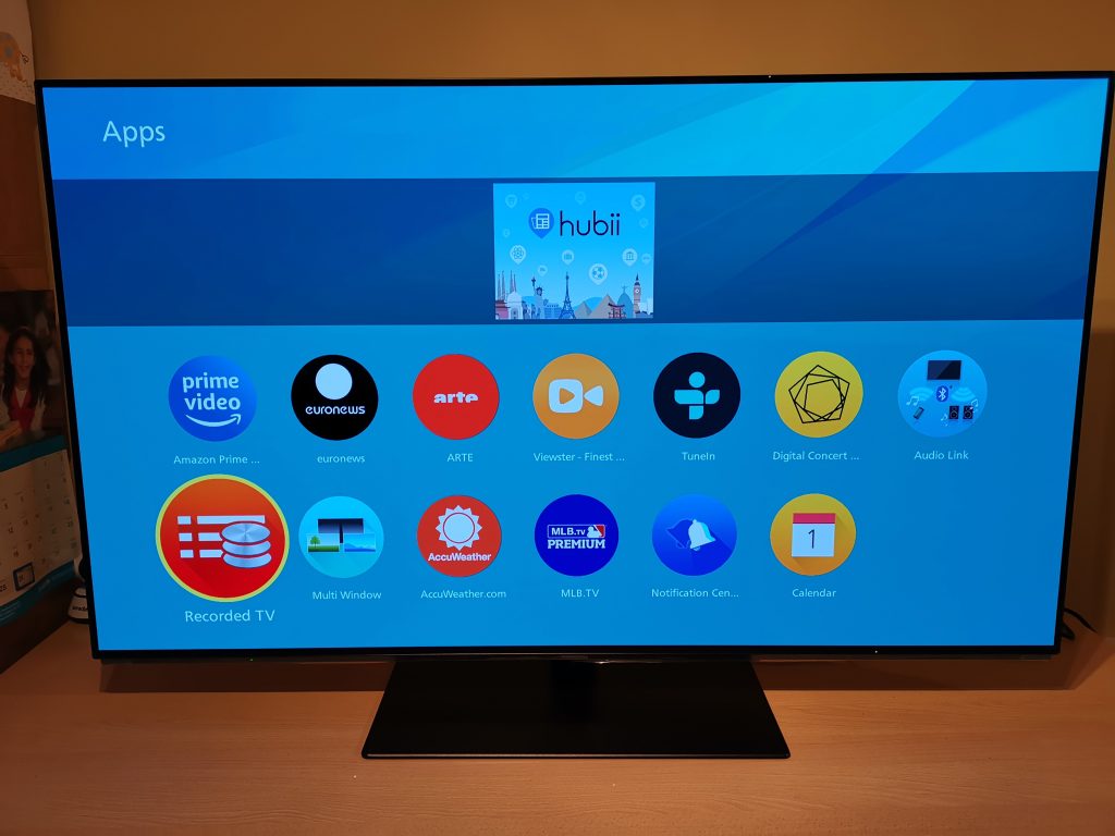 Panasonic FZ800 OLED TV – решение за държащите на качеството