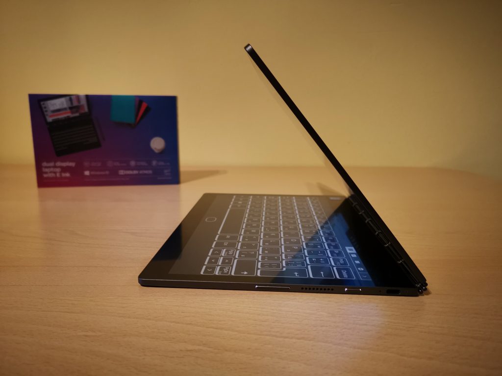 Ревю на Lenovo Yoga Book C930 – ноутбук почти без бутони и с два дисплея