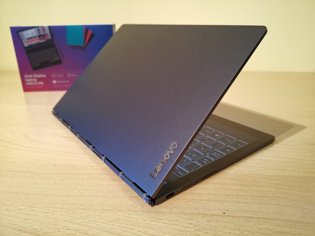 Ревю на Lenovo Yoga Book C930 – ноутбук почти без бутони и с два дисплея