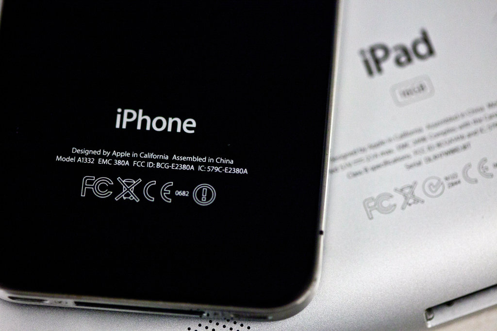 Apple не е в състояние да прехвърли производството на своите устройства в САЩ