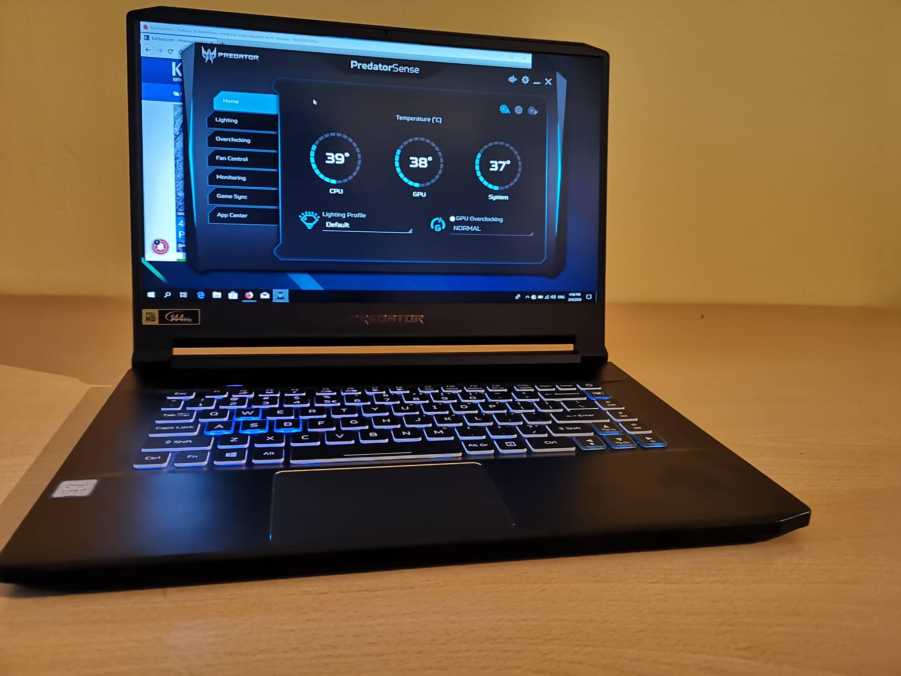 Ревю на Acer Predator Triton 500 – красив, бърз и шумен