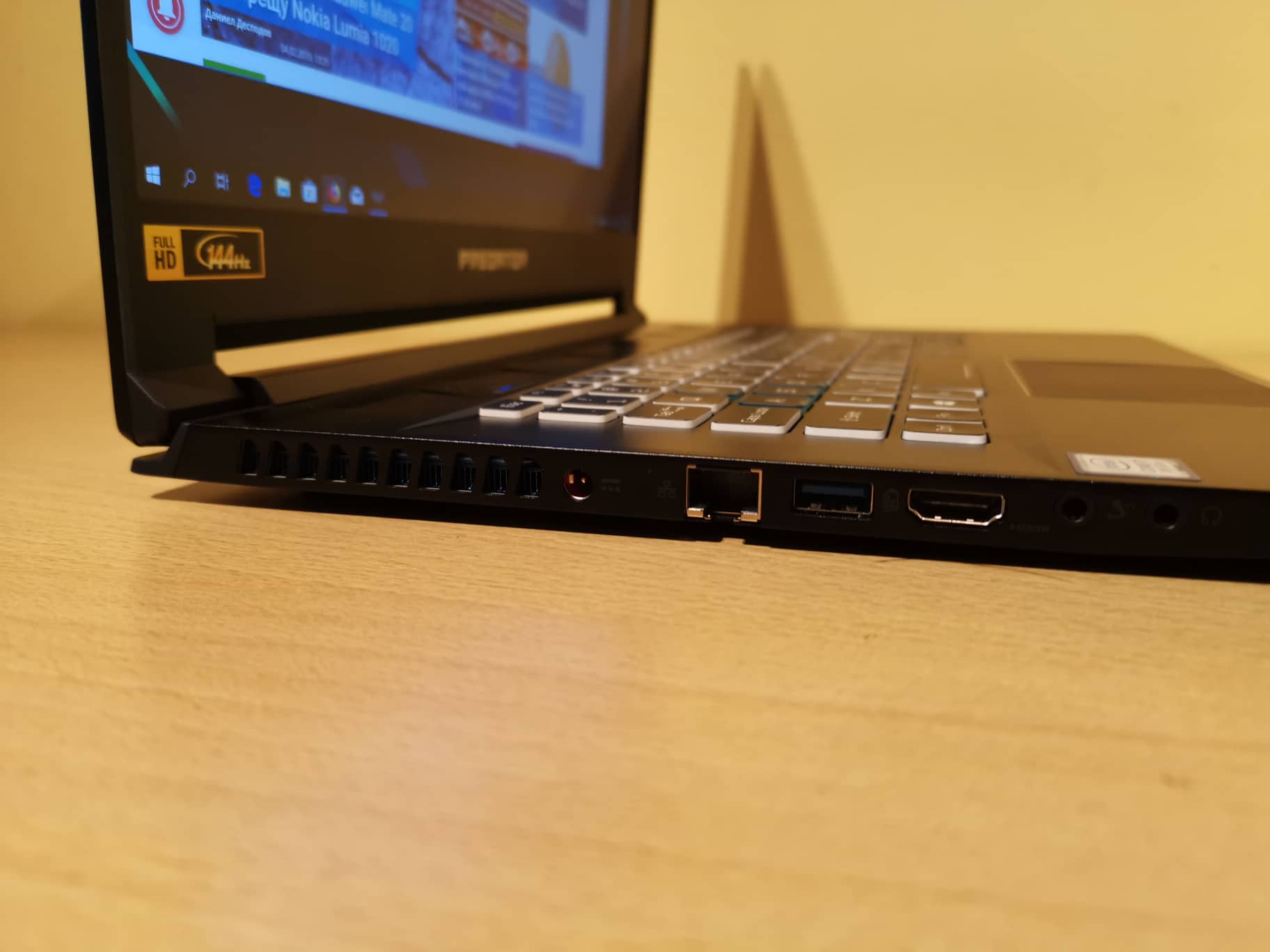 Ревю на Acer Predator Triton 500 – красив, бърз и шумен