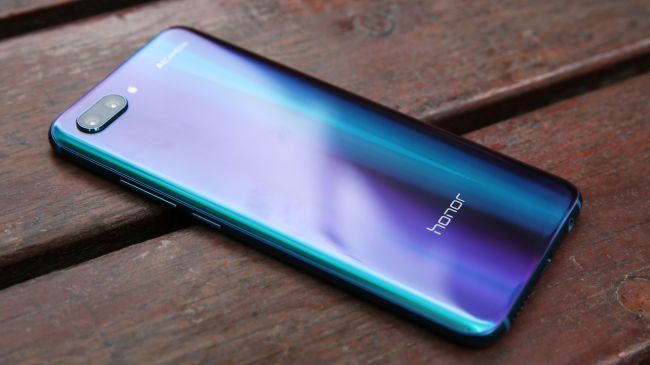 Какво да очакваме от MWC 2019 в Барселона