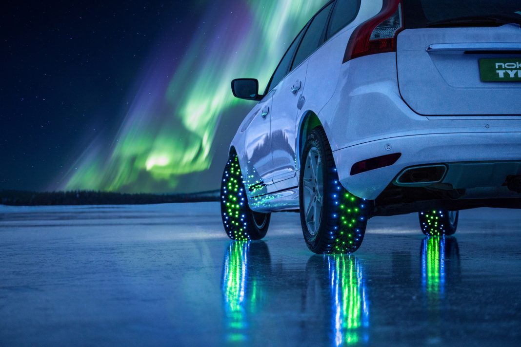 Nokian_Hakkapeliitta_9_led-tyre-02_2400x1601 Гумите на бъдещето ще са умни