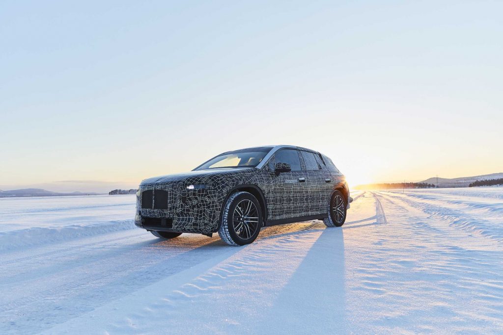 BMW iNEXT: бъдещето на радостта от шофирането се подготвя на Полярния кръг