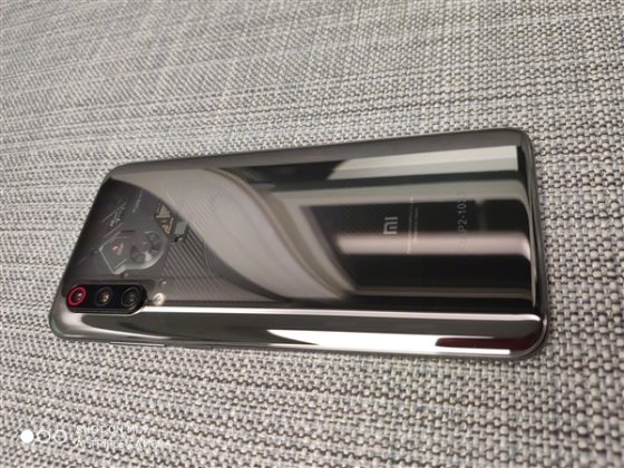 Xiaomi Mi 9 Explorer Edition: официални тийзъри и снимки