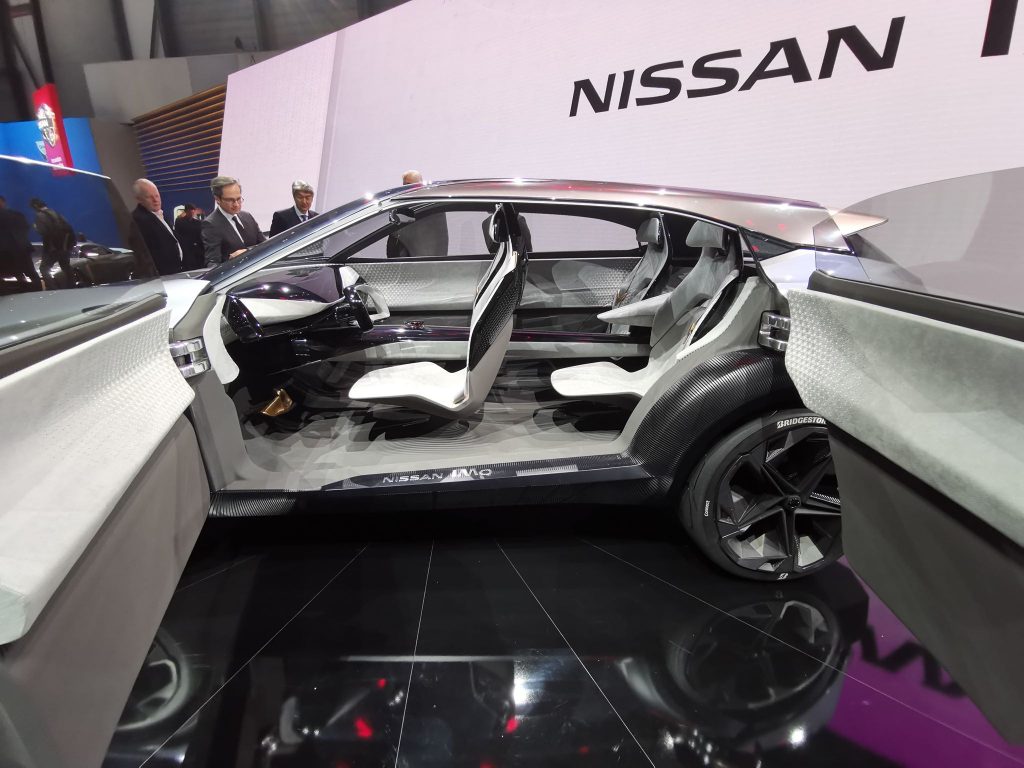Nissan показа концептуалния IMQ на Автомобилния салон в Женева