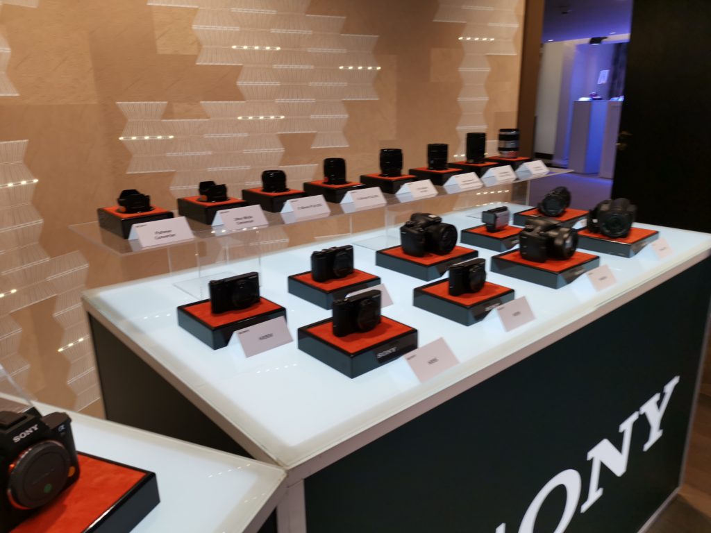 Sony представи новите си впечатляващи продукти на брега на река Дунав
