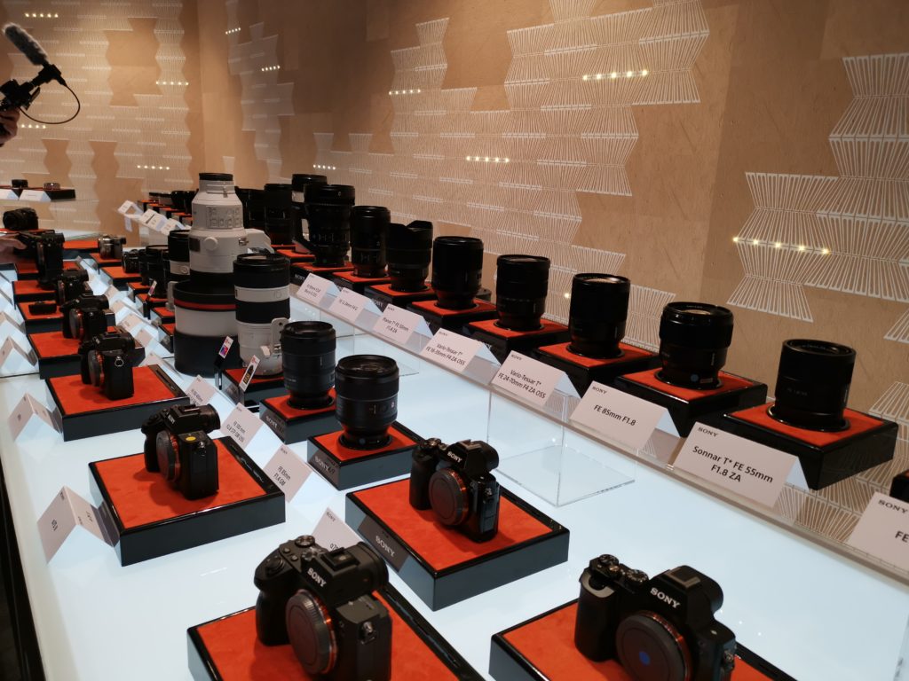 Sony представи новите си впечатляващи продукти на брега на река Дунав