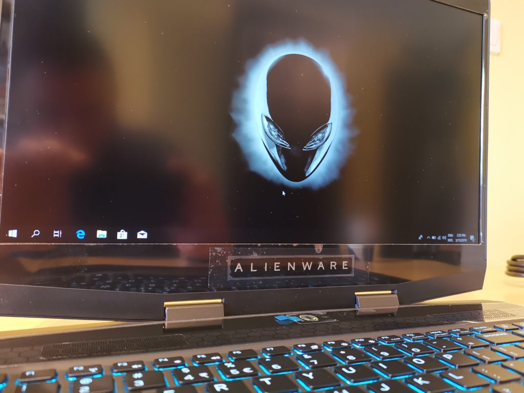 Alienware m15 – страхотна геймърска машина